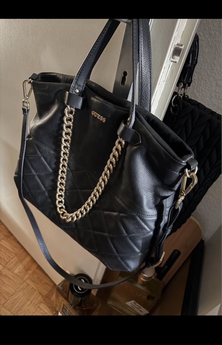 Guess Taschen für Damen: Guess sac noir  – Neu (gemäss Beschreibung) aus Lausanne von Tounitz