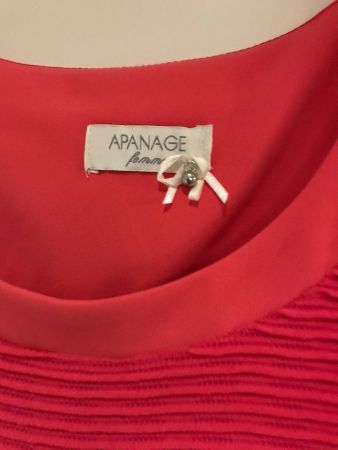 Kleid neu