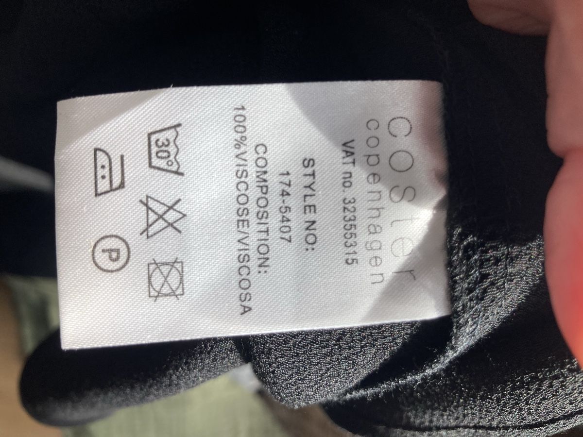 Kleider: Kleid der Marke Coster Copenhagen, Grösse M – Neu (gemäss Beschreibung) aus Binningen von kku01 3