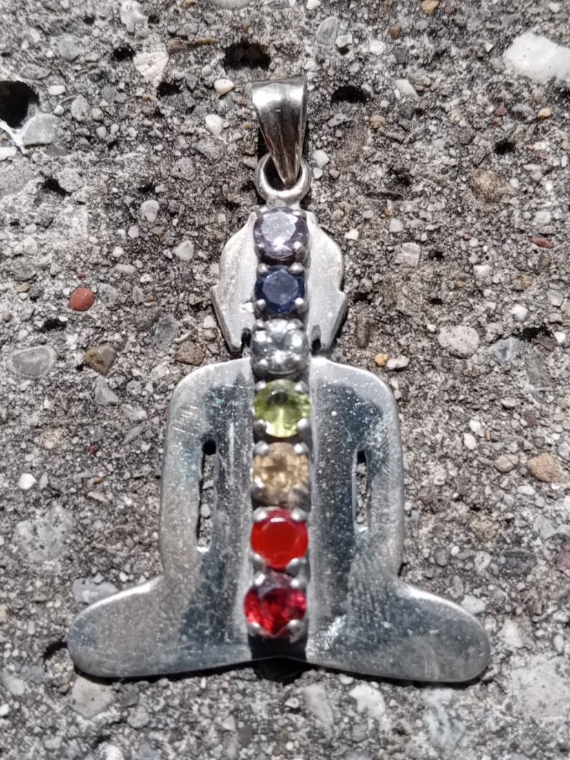 Ciondoli: Silber Buddha Chakra Anhänger – Nuovo (secondo la descrizione) da Zürich venduto da Gillheri