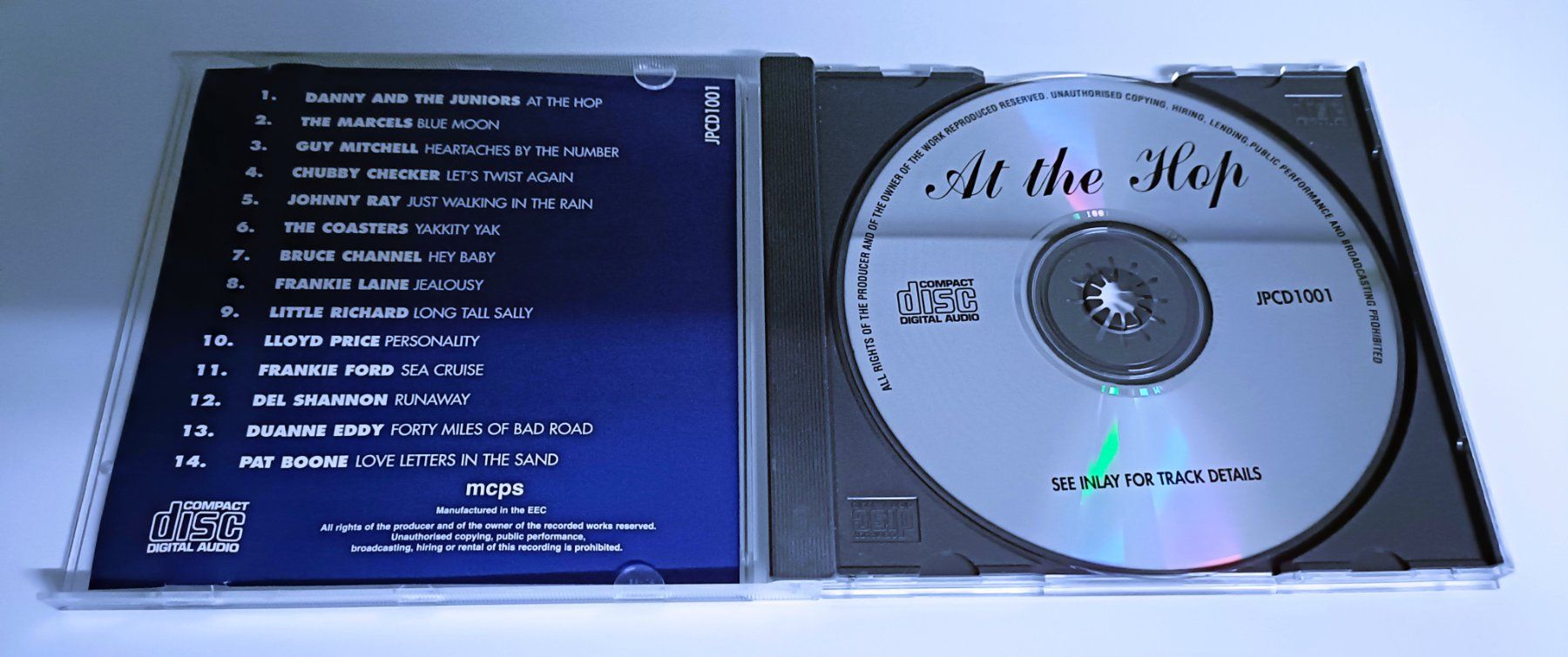 CD: At the Hop - R3 – Usato da Köniz venduto da Listeningthings 1