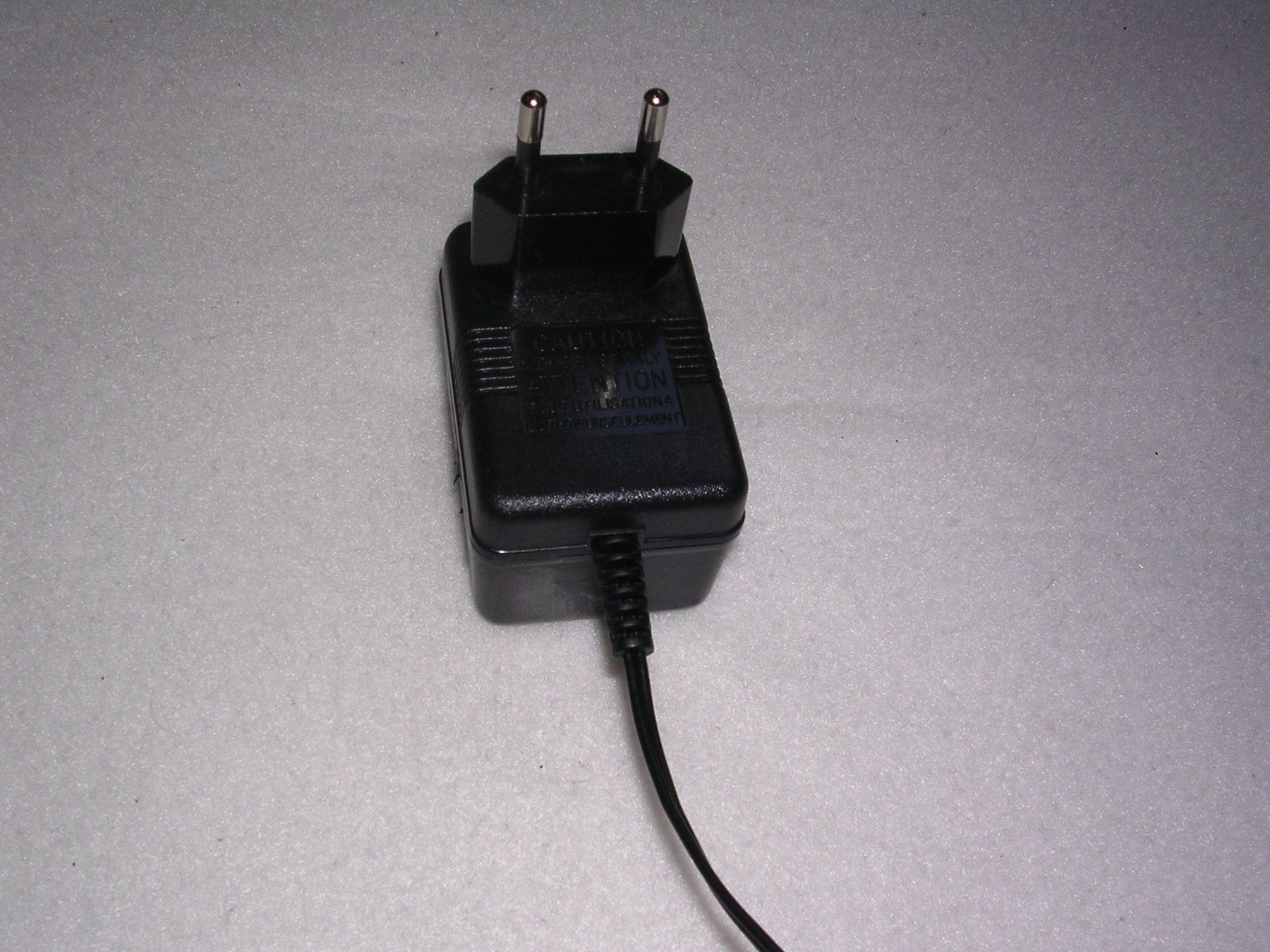 Lecteurs & Adaptateurs: Adapter Modell:  WJG-Y3506002000 – D'occasion à Trun par Romi066 2