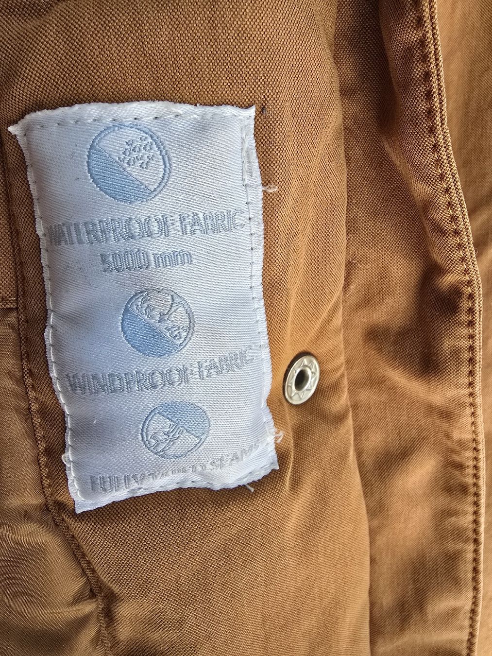 Zalando Giacche: Winterjacke wasserdicht winddichte Größe L – Usato da Zürich venduto da sapta15 3