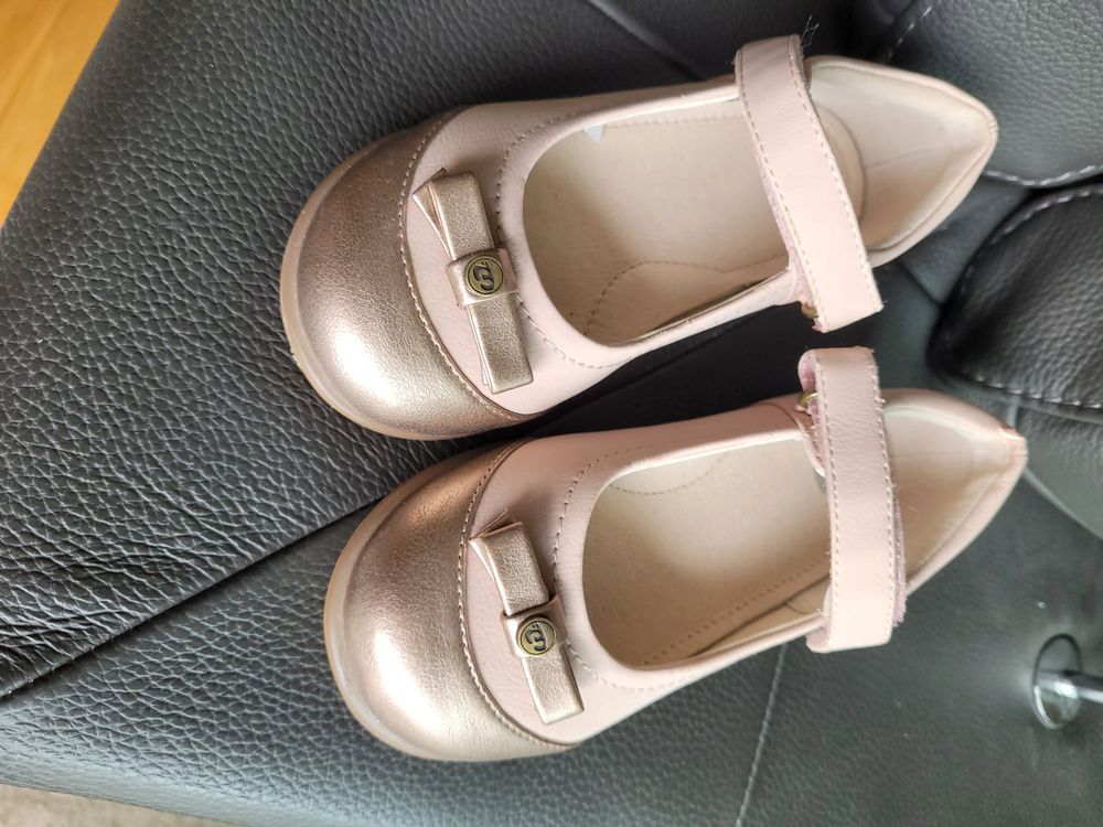 Chaussure fille outlet 26