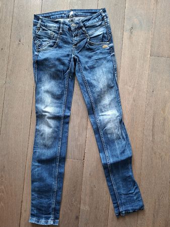 Jeans Gang "Yasmin" Grösse 27