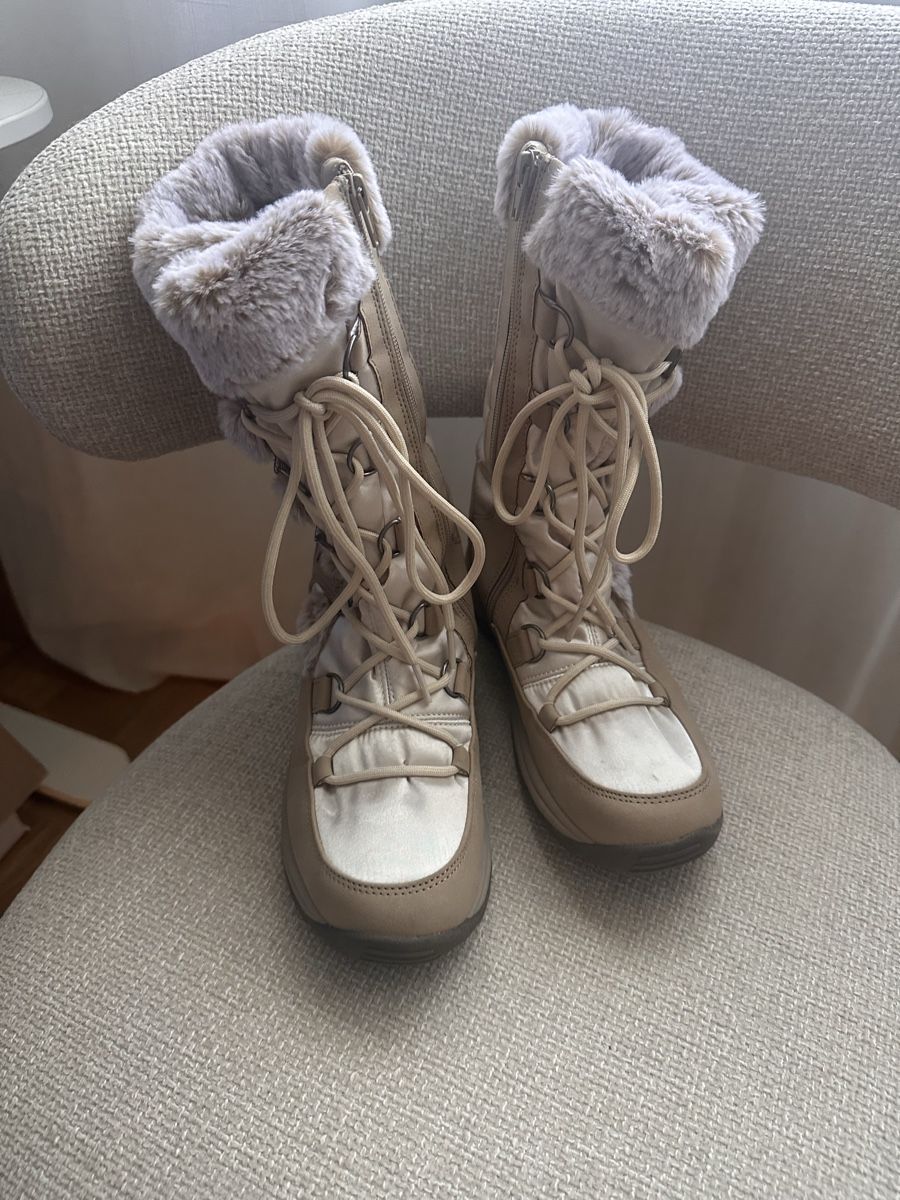 Scarpe da donna: Winterstiefel hellbeige neu Grösse 39 – Nuovo (secondo la descrizione) da Zürich venduto da Chez_Dali 4