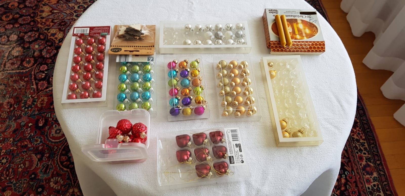 Alle Dekorationen: Weihnachtskugel / Weihnachtskugeln / Christbaumschmuck – Gebraucht aus Zug von Qayqay0 2