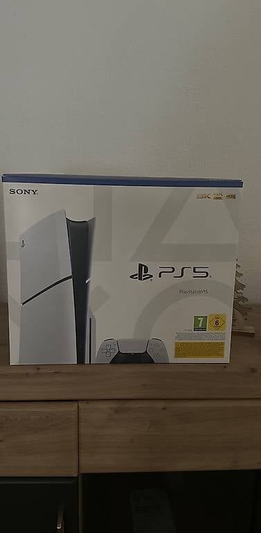 Consoles: Ps5 Slim Disc Edition – D'occasion à Frauenfeld par Hu_75 3