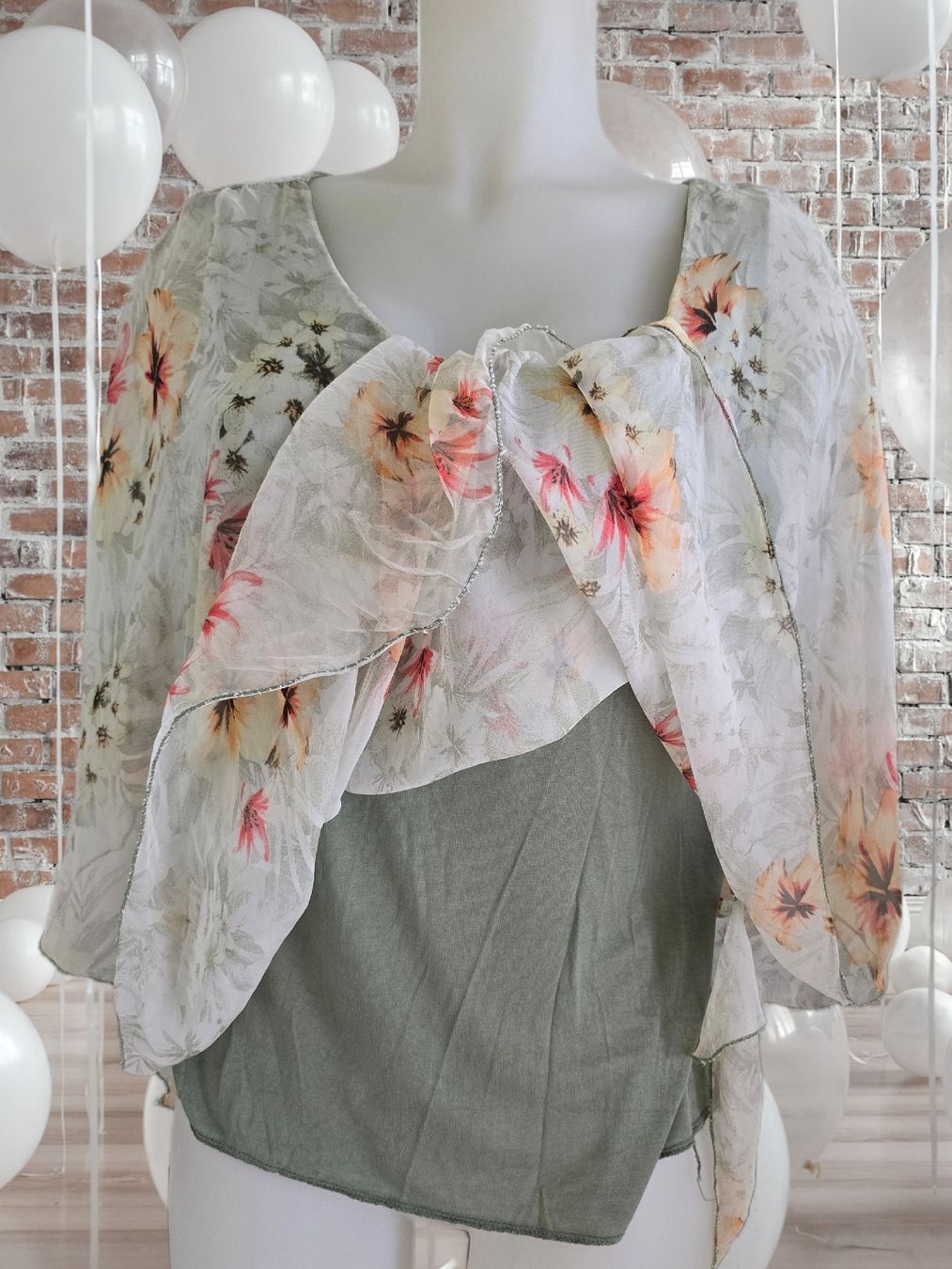 Camicette: Sommerliche Bluse, Blumenmuster, luftig-leicht, Gr. M – Nuovo (secondo la descrizione) da Aarburg venduto da Hystoria 4