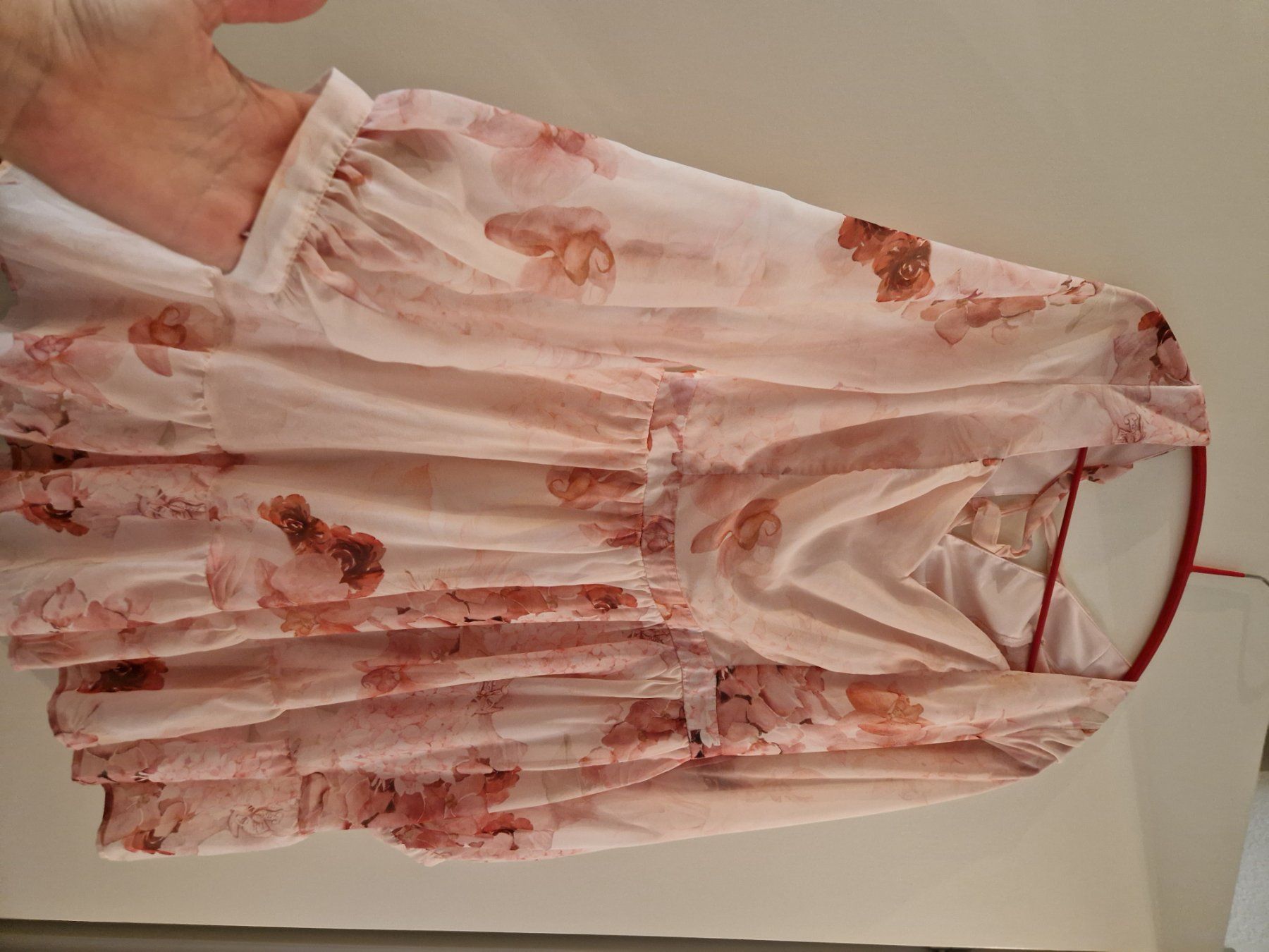 Robes: Rosa Blumenkleid – Neuf (Voir description) à Ebikon par kov_9vqb 7