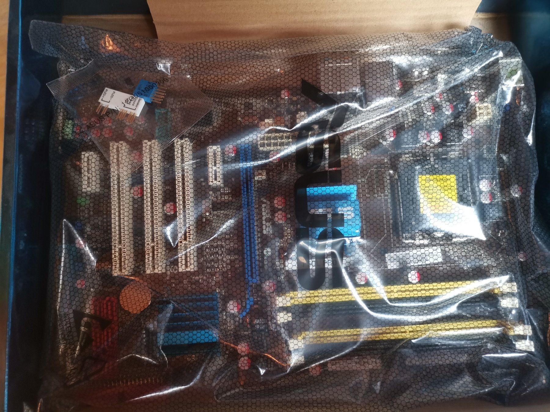 Asus Schede madri: ASUS P5QL PRO Motherboard – Nuovo e nell'imballaggio originale da Münchwilen TG venduto da Gandalf126 5
