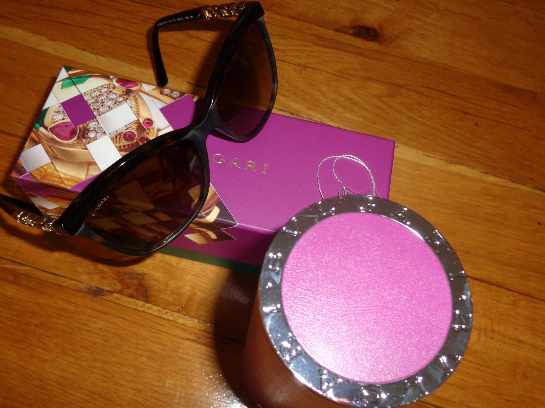 Bulgari Brillen & Gläser: Superbe Lunettes soleil BULGARI, Neuf – Neu und originalverpackt aus St-Blaise von endora63 5