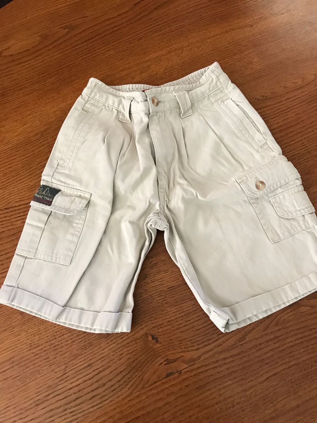 Pantaloni: Short cargo enfant – Usato da Montsevelier venduto da ber_88db