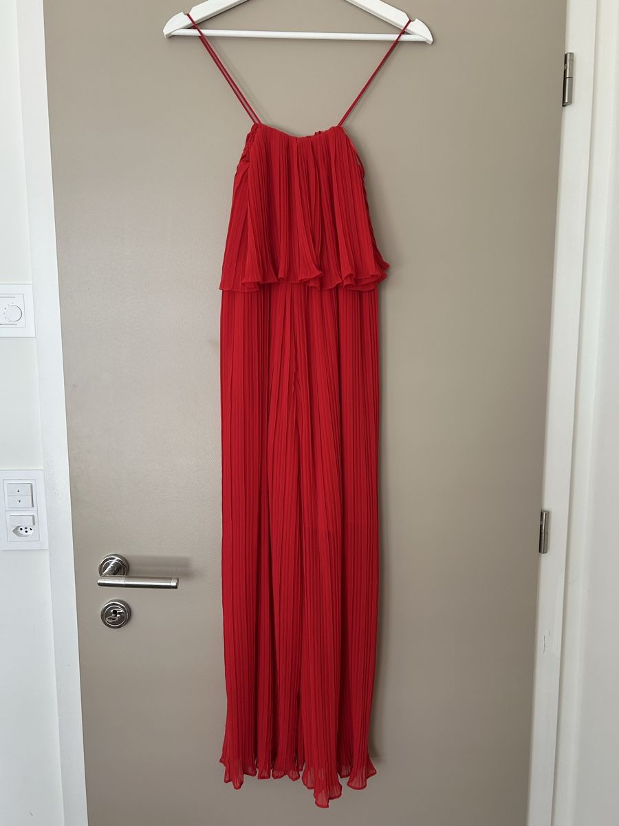 Zara Tute: Zara overral red size XS  – Nuovo (secondo la descrizione) da Epalinges venduto da kat_lyp6
