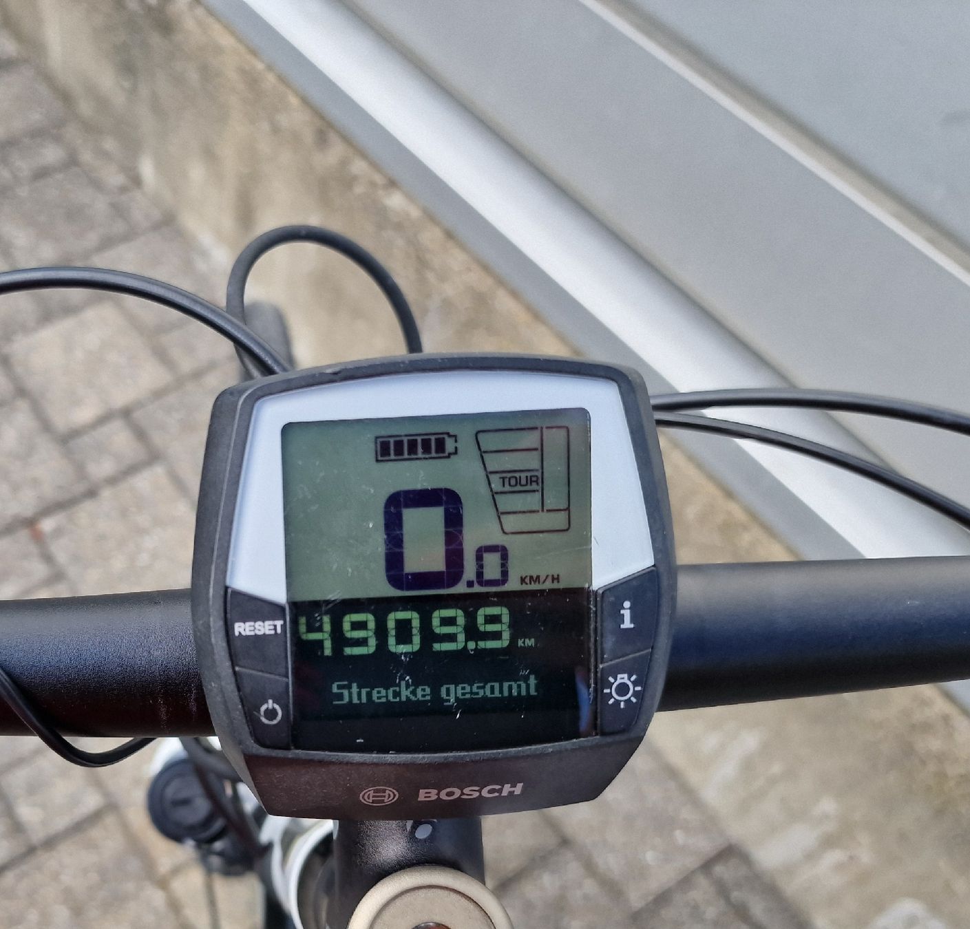 Diamant Velos: E-Bike Diamant Elan Motor Bosch Performance – Gebraucht aus Oberuzwil von SpigEbike 3
