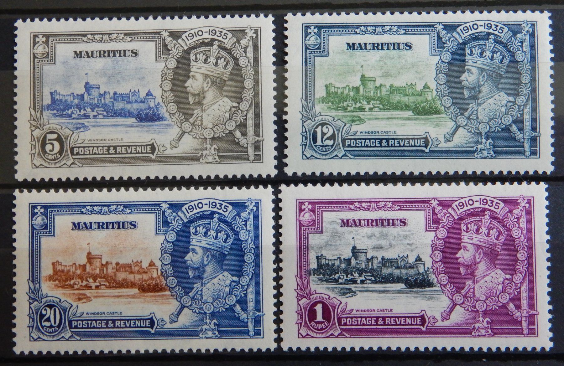 Tous les timbres: Mauritius Kat. 196-199 * 1935 – D'occasion à Zürich par Muehlekauf