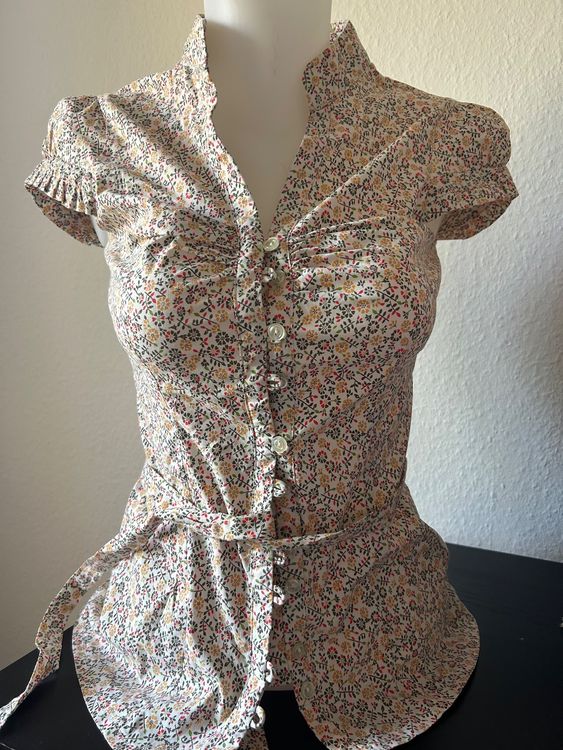Chemise Fleurie Femme – Taille S, Neuf Avec étiquettes, Coupe Maigre Et Colorée