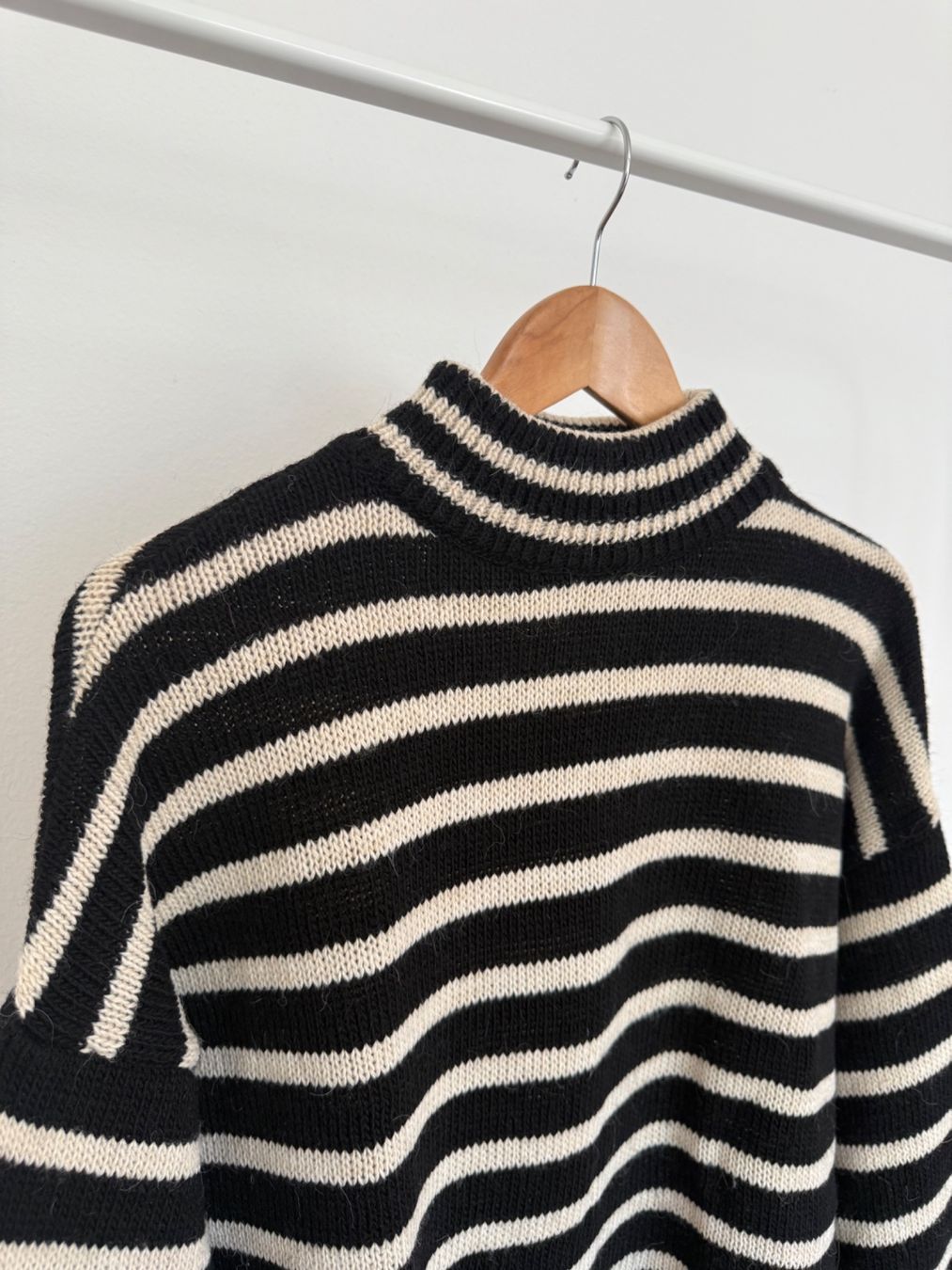Maglioni & Felpe: Strickpullover mit Streifen, Grösse M – Usato da Kriens venduto da MeinKleiderschrank 3