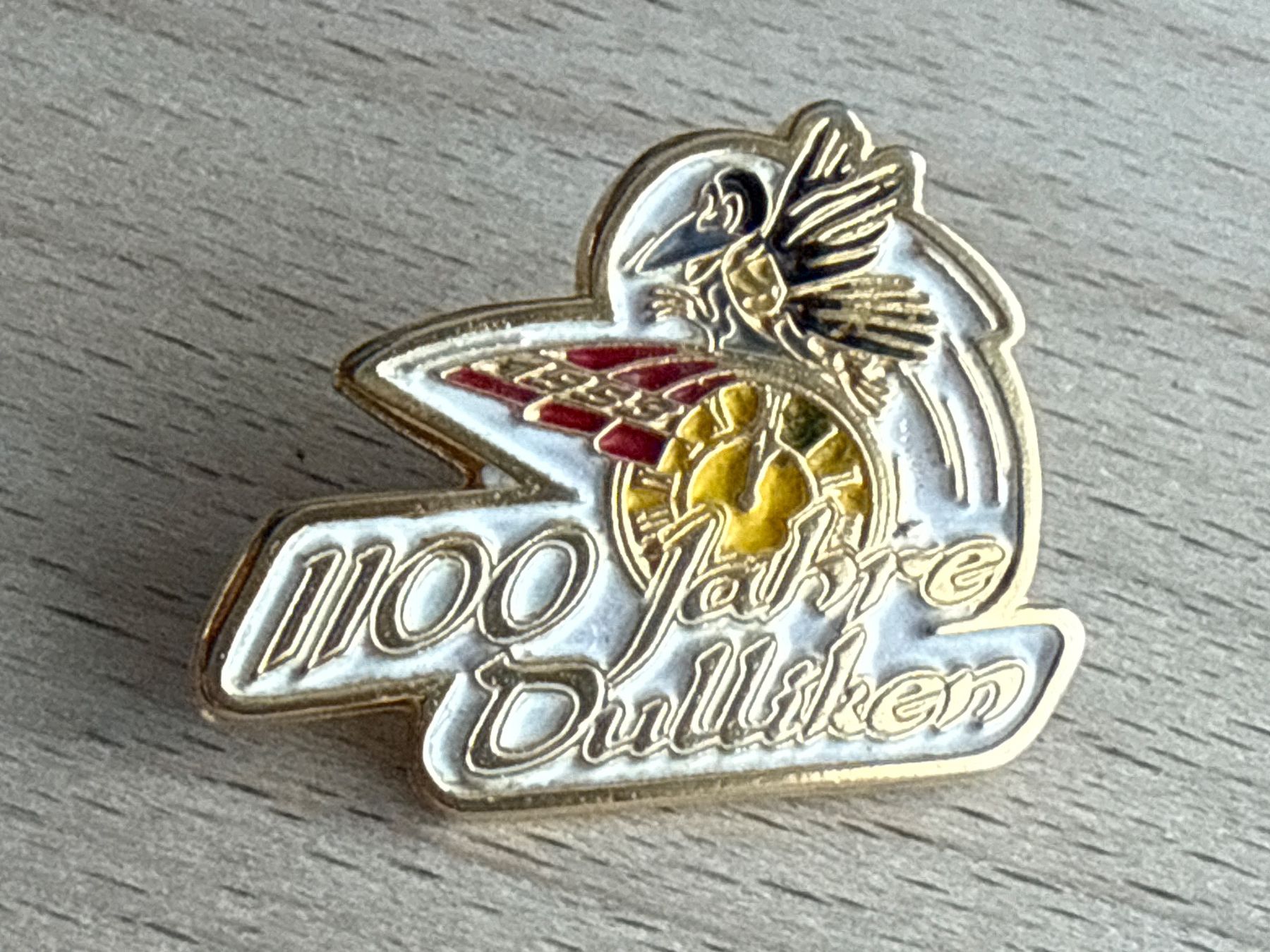 Placchette & Badge: Pin 1100 Jahre Dulliken – Usato da Glattbrugg venduto da Schweigmatt