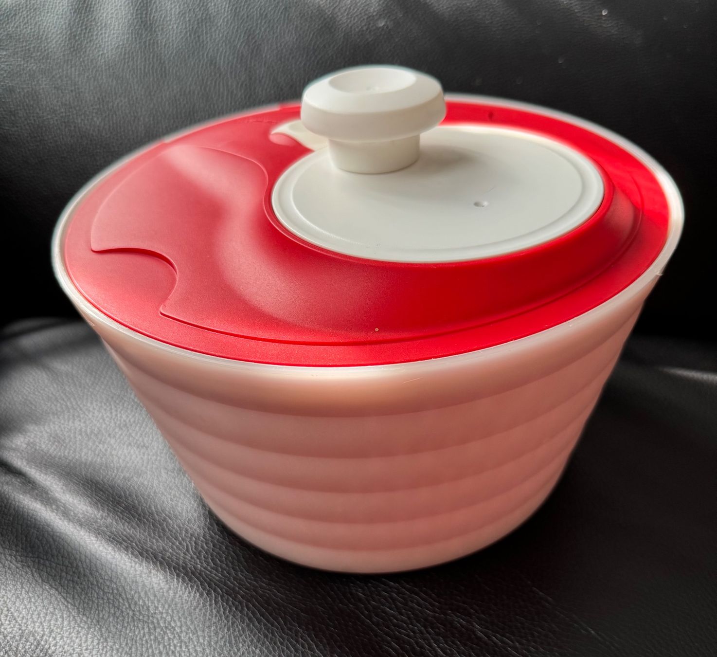 Tupperware Appareils de cuisine: Tupperware Salatschleuder – D'occasion à Herzogenbuchsee par zukerka