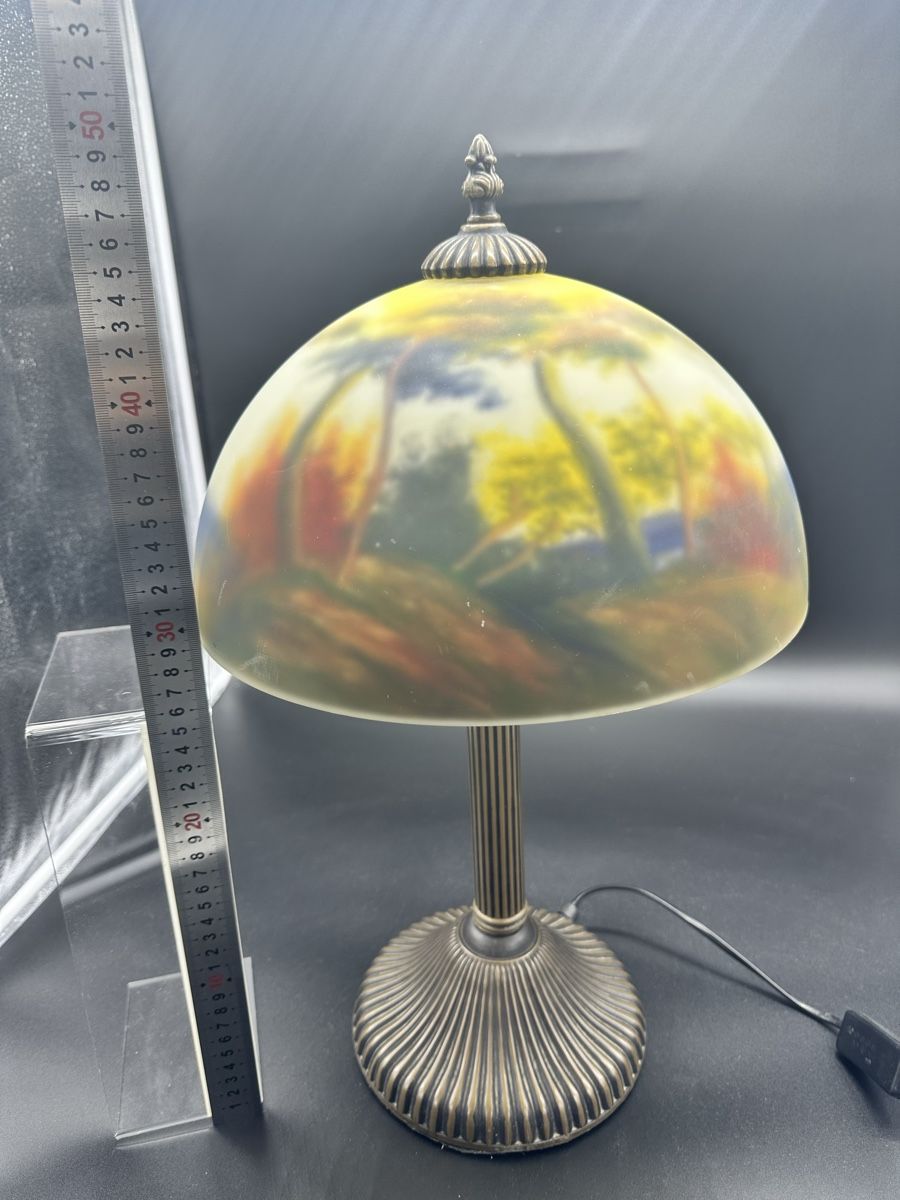 Lampade: Vintage Reverse Painted Glass Table Lamp – Usato da Villmergen venduto da JacRon 1