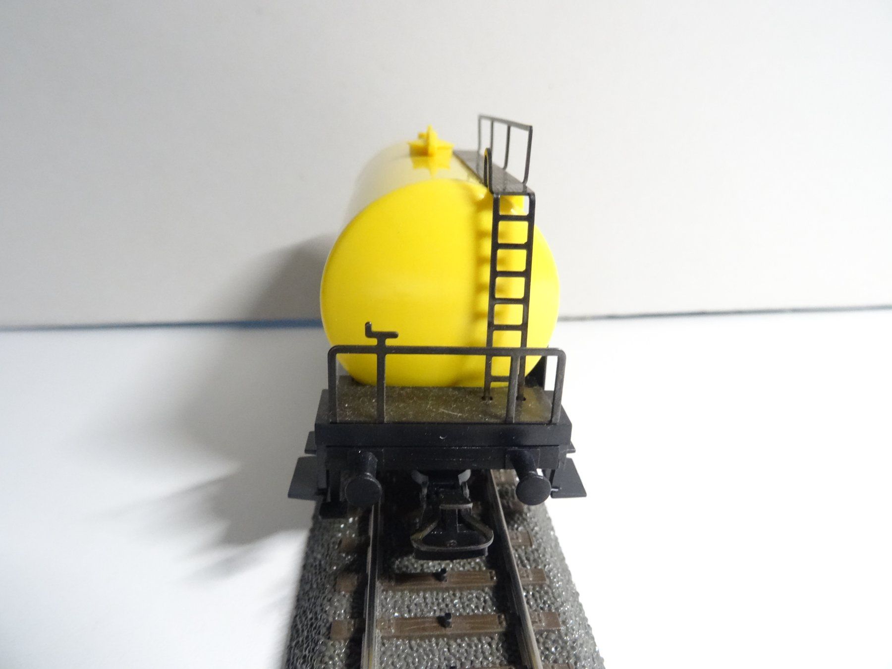Märklin Modelleisenbahnen: Märklin H0 4442 Shell Zisternenwagen – Neu (gemäss Beschreibung) aus Hochdorf von Teger02 2