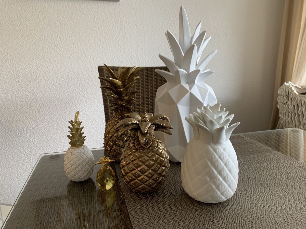 Pfister Alle Dekorationen: 6 Deko Ananas Gold Weiss🍍🍍🍍🍍🍍 – Neu (gemäss Beschreibung) aus Emmenbrücke von Dior09 4