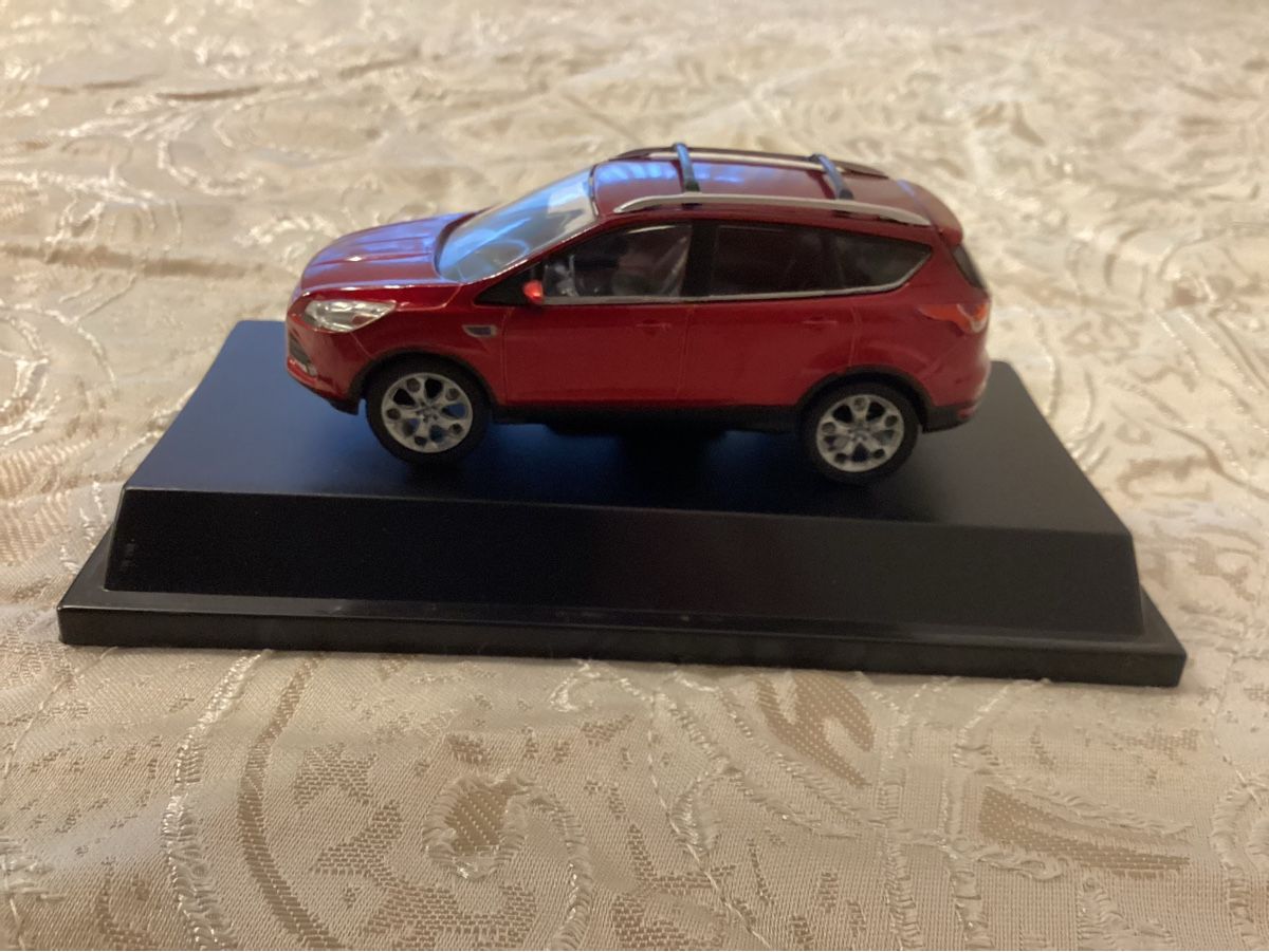 Ford Modellautos: Ford Kuga – Neu (gemäss Beschreibung) aus Flawil von Imperiosud 4