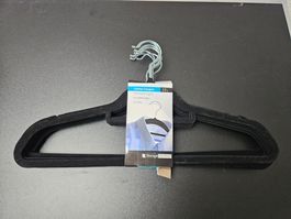 Neu - Kleiderbügel (10x) samt schwarz