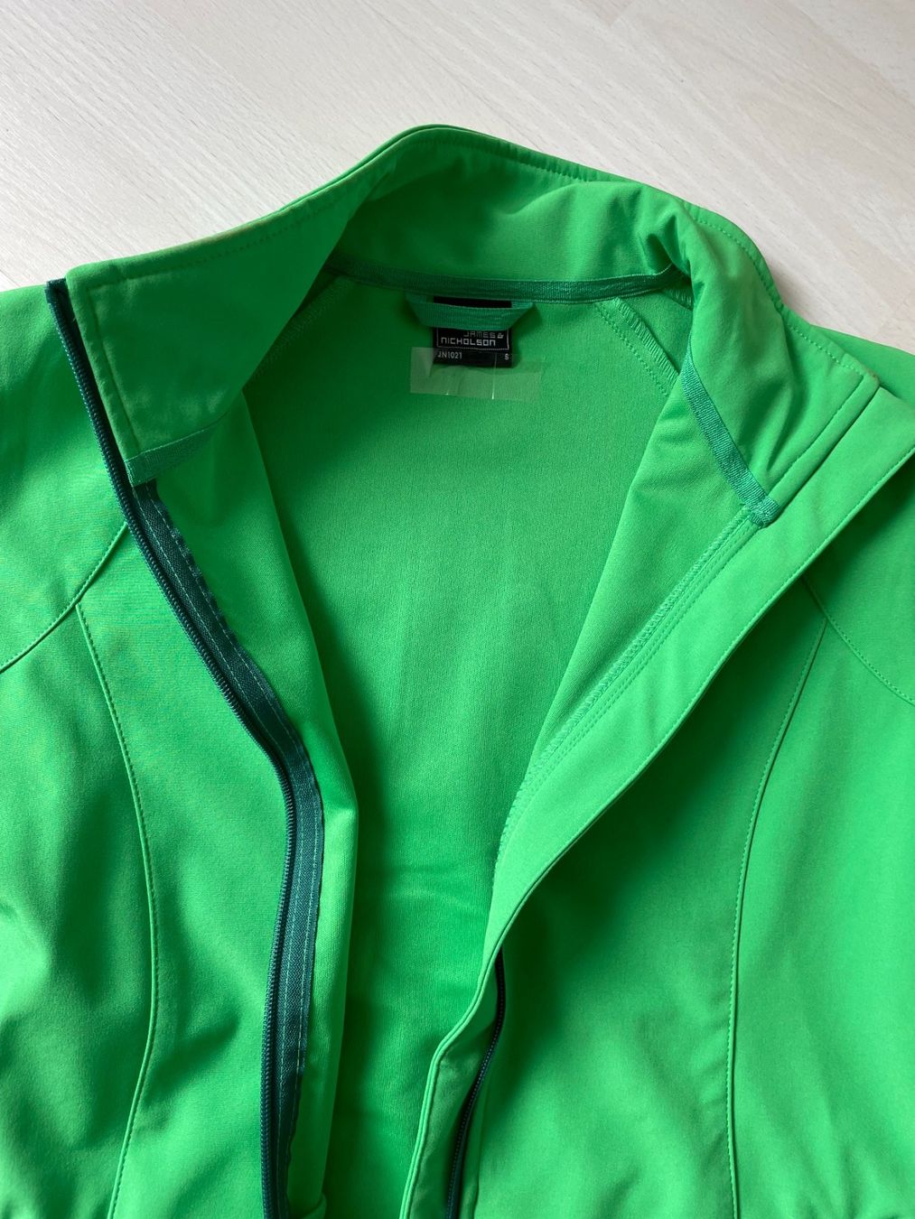 Giacche: Jacke - James Nicholson - tolles grün – Usato da Schindellegi venduto da Moom1402 2