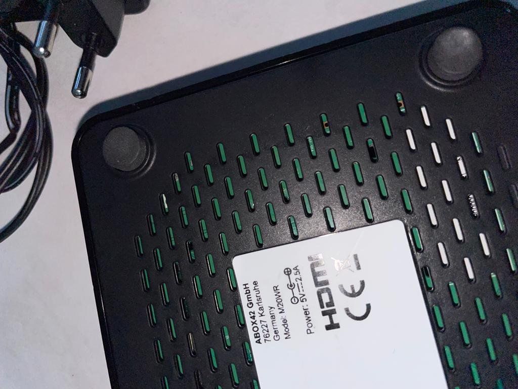 Lettore multimediale & Streamer: SAK TV Box HDMI – Usato da Sempach venduto da sta_p662 2