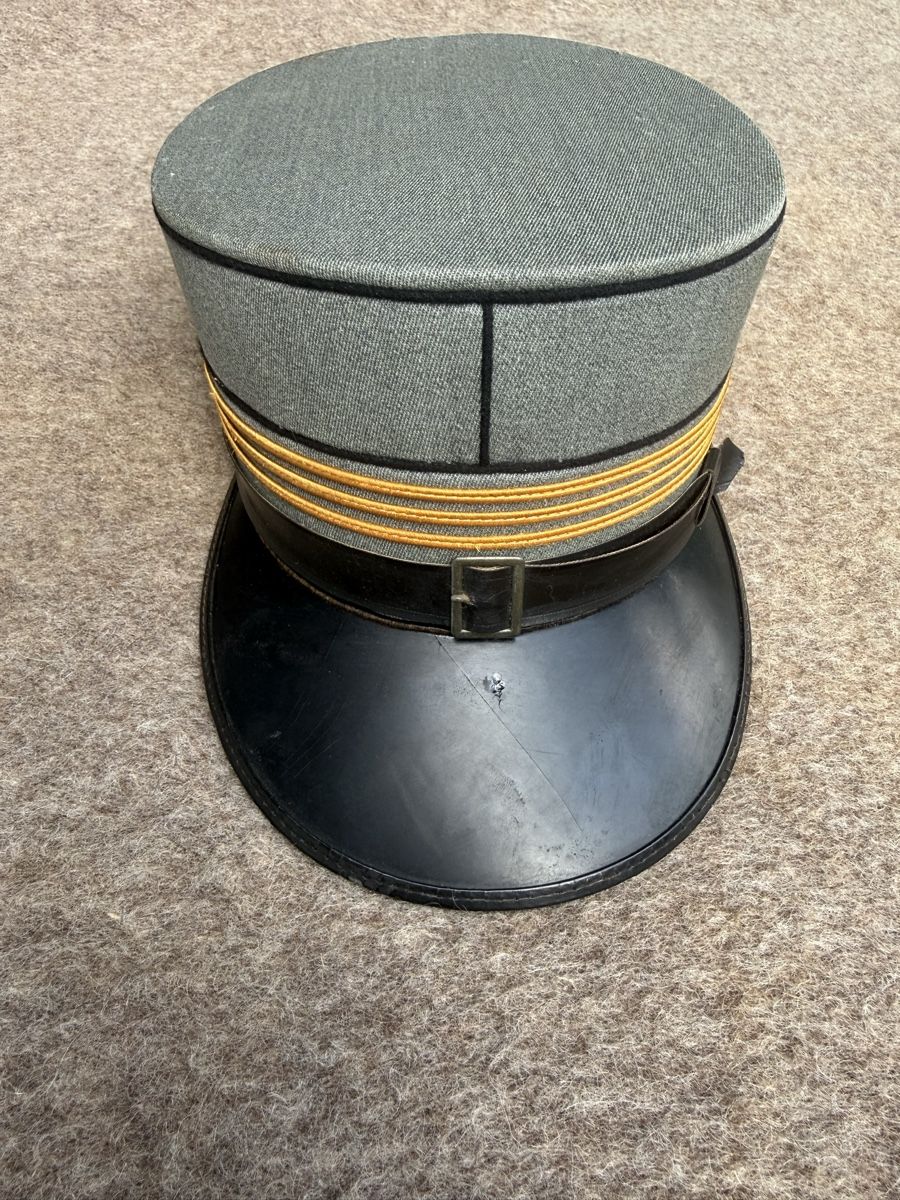 Schweizer Armee Uniformen: Képi capitaine  - Armée Suisse – Gebraucht aus Fribourg von Ardoffel 2