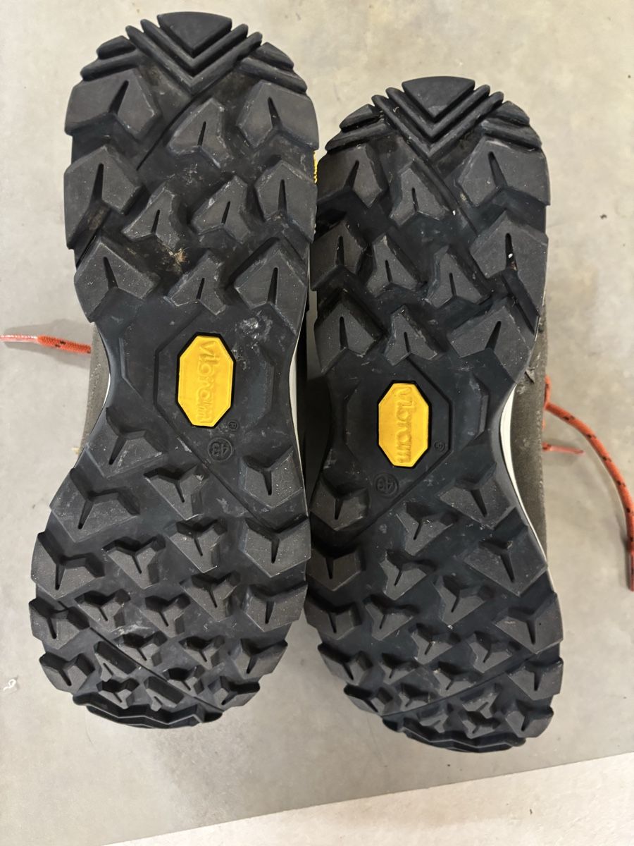 46 Nord Chaussures hommes: 46 Nord waterproof Schuhe Grösse 43 – D'occasion à Bern par gwilla 1