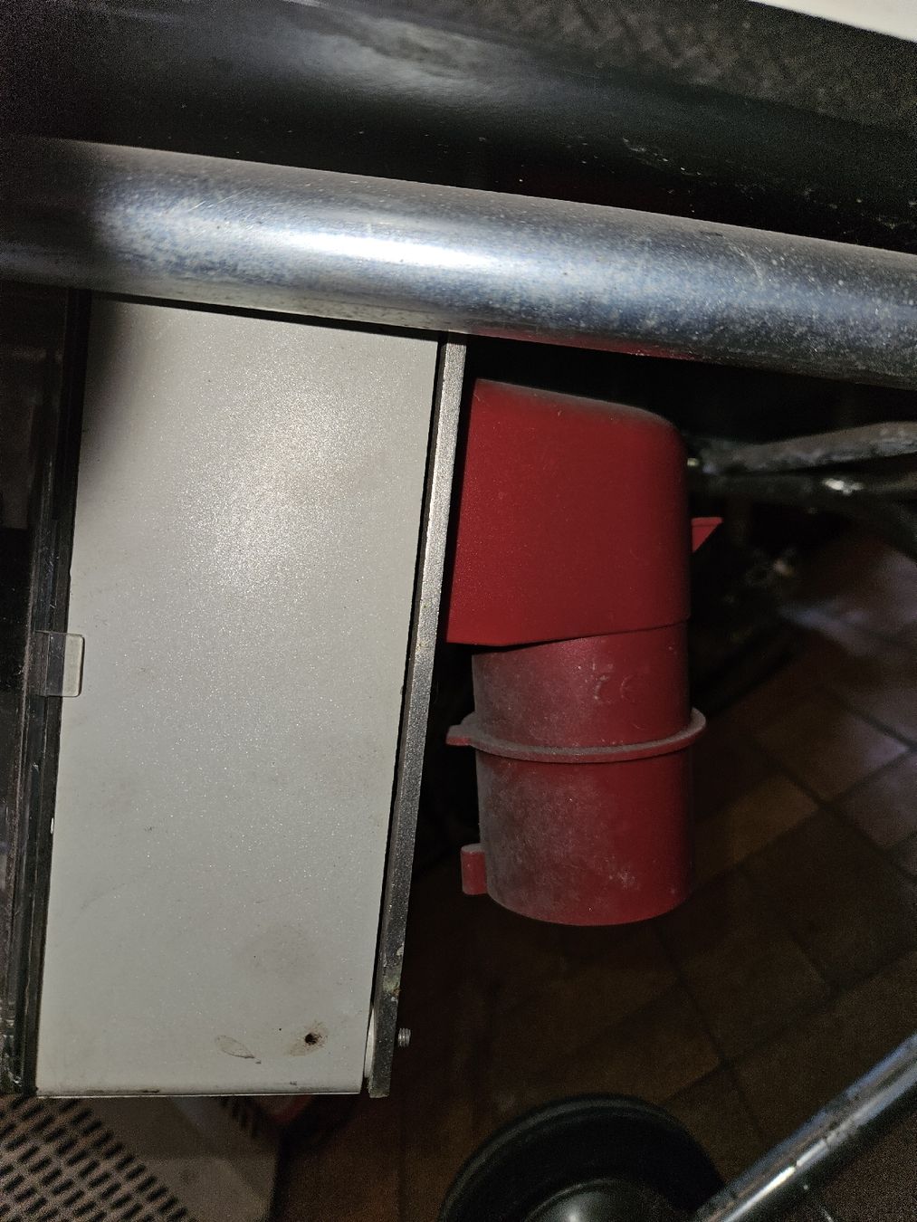 Elettrotecnica: Starkstromverteiler mit Räder, Top Zustand, Sofort! – Usato da Oberburg venduto da znas 4