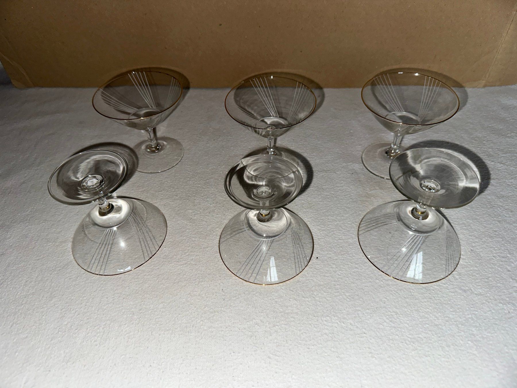 Alias Altro in Decorazioni & Accessori: Support avec 6 verres à l'envers – Usato da Ste-Croix venduto da BuffetSC 3