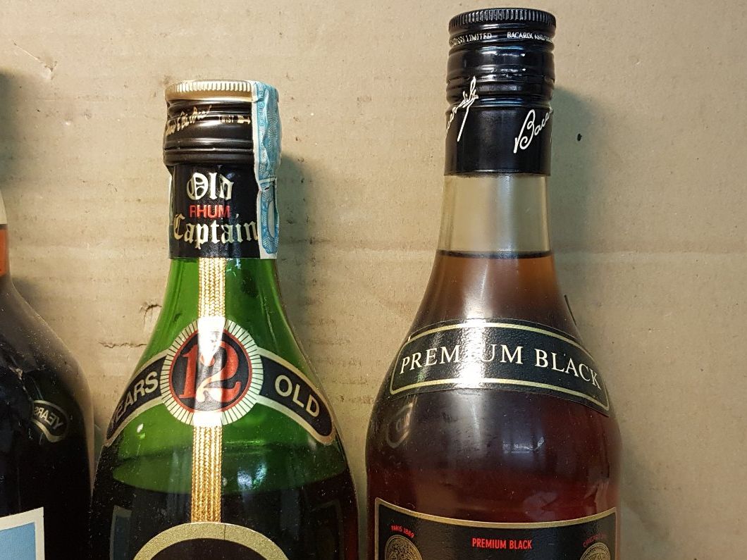 Spirituosen: 7 Fl. Destillate: Rhum/ Marc/ Vodka/ Kirsch. #1888 – Neu (gemäss Beschreibung) aus Schöftland von Topdeal4 6