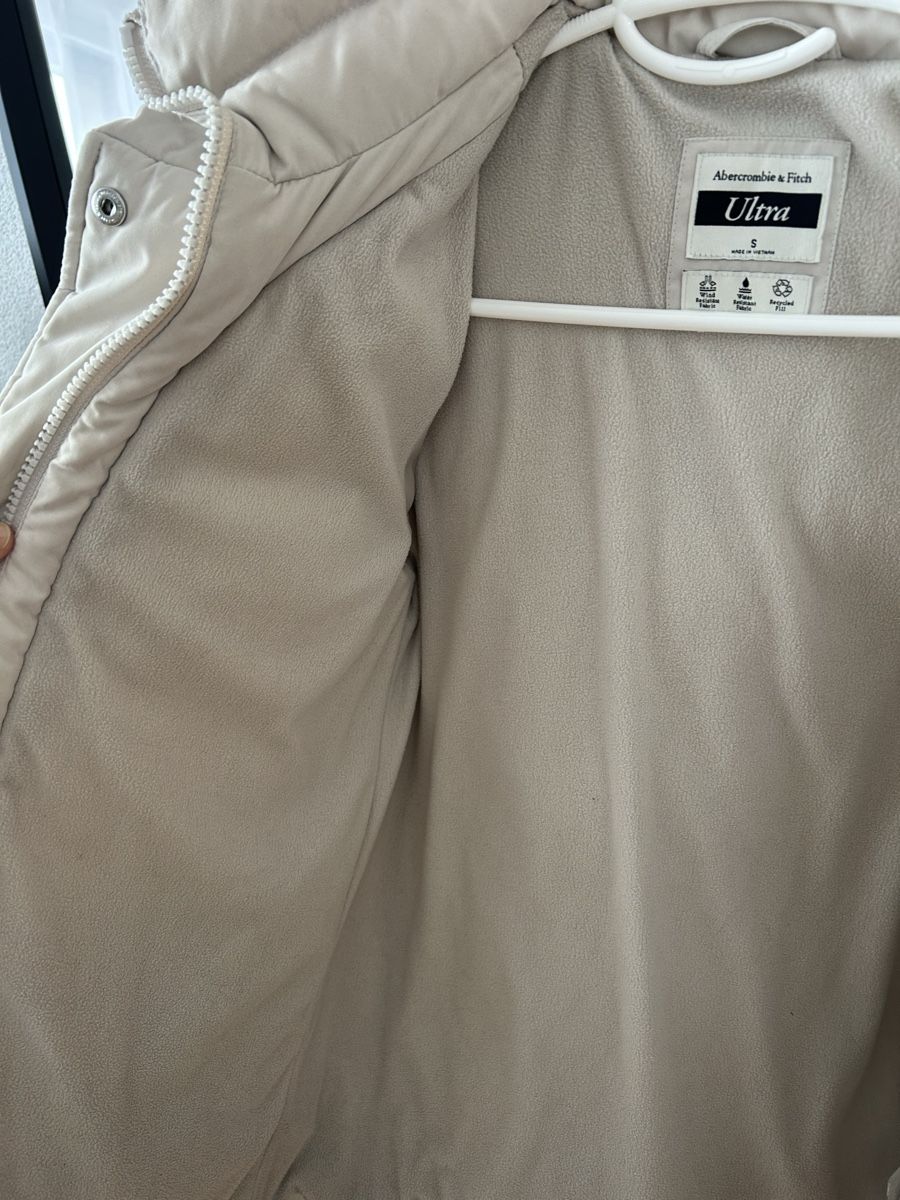 Abercrombie Giacche: Abercrombie Daunenjacke Gr.S – Usato da Fraubrunnen venduto da alne777 2