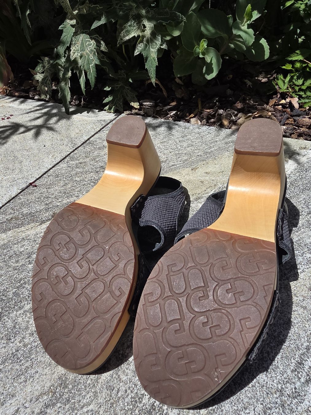 Ugg Scarpe da donna: UGG Sandalen – Usato da Sumiswald venduto da anit13 2