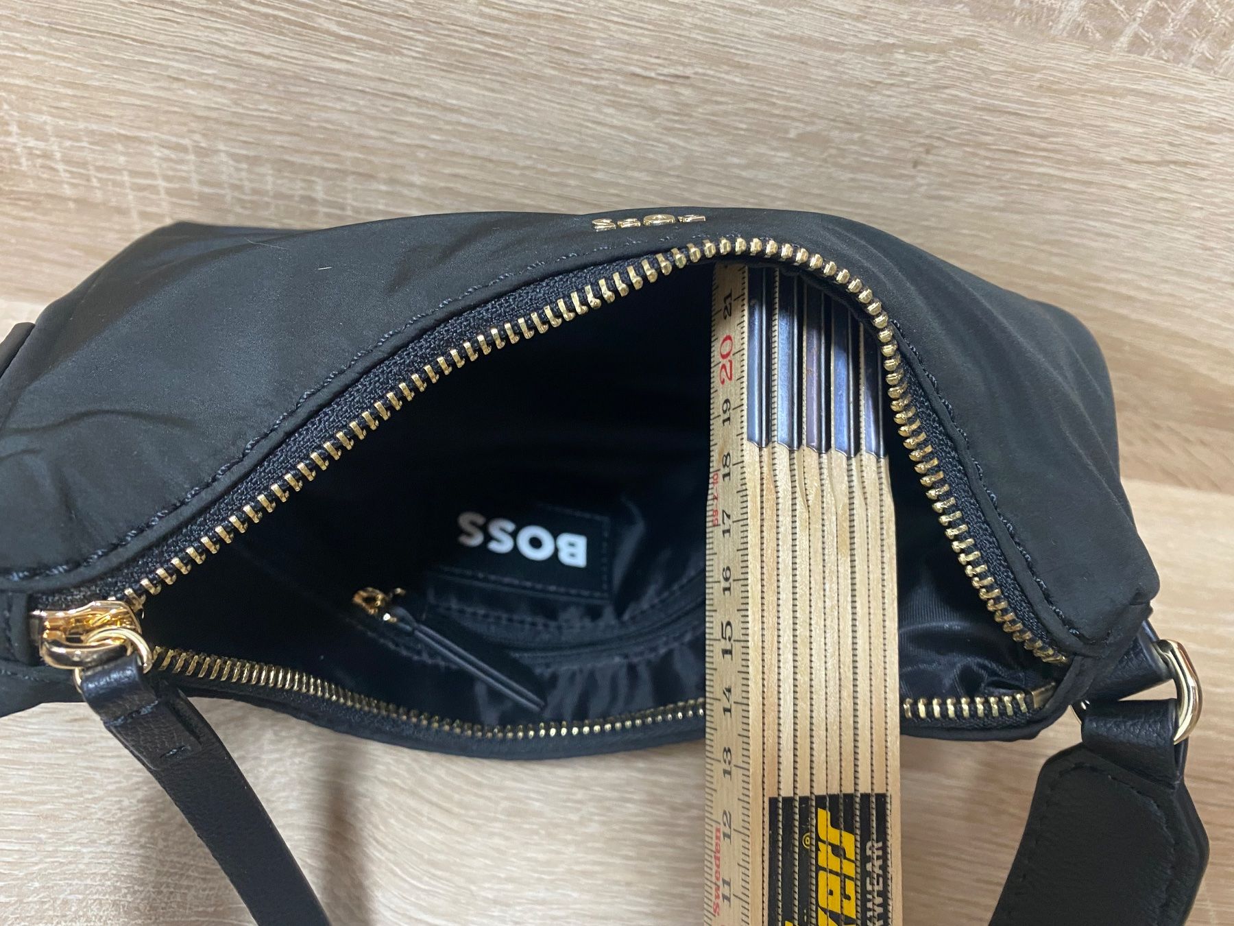 Hugo Boss Taschen für Damen: Handtasche BOSS – Gebraucht aus Bösingen von Trigusik 7