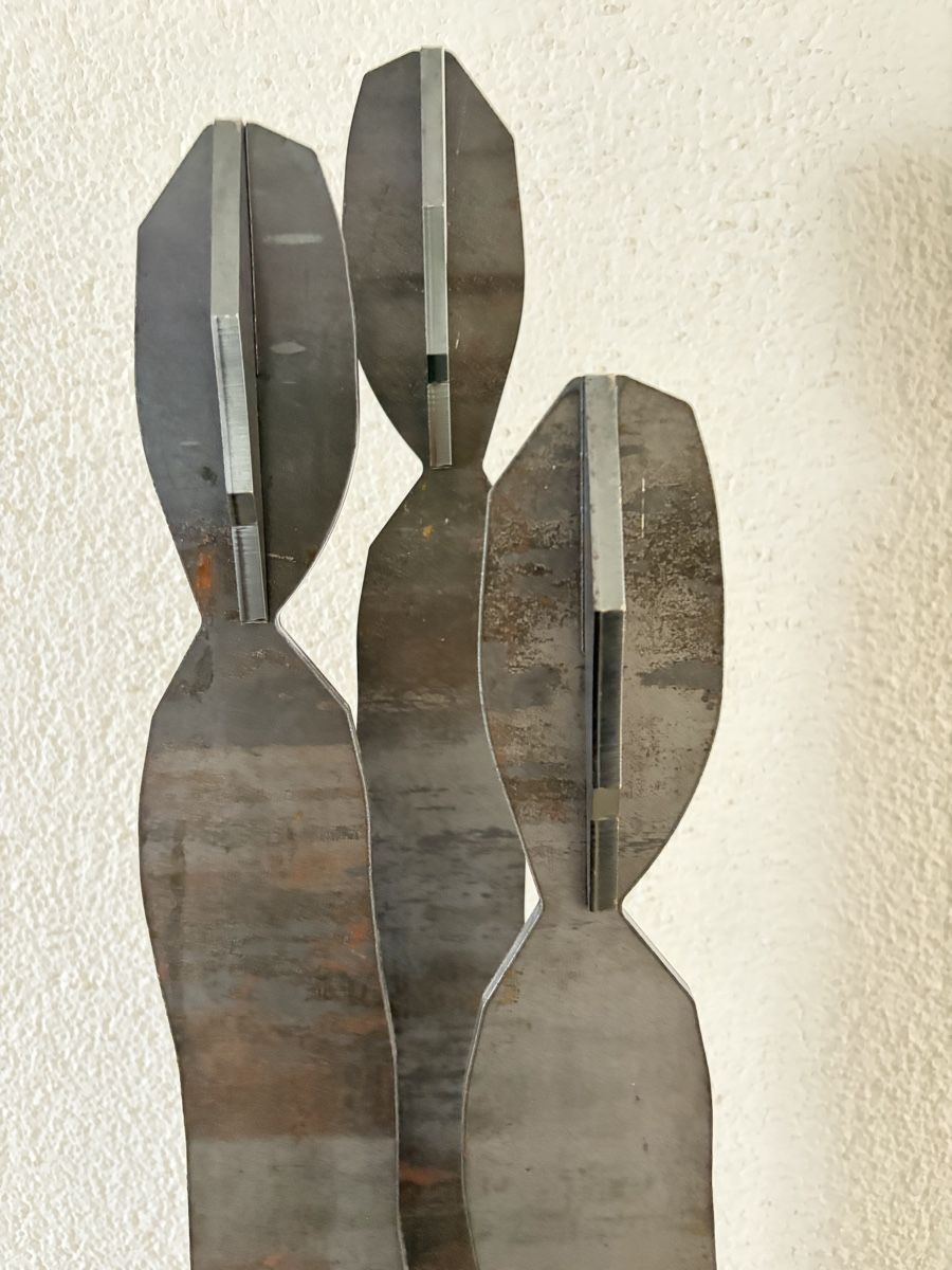 Sculture & Statue: Grosse Skulptur Eisen auf Sandstein – Usato da Zürich venduto da eileenchen1 2