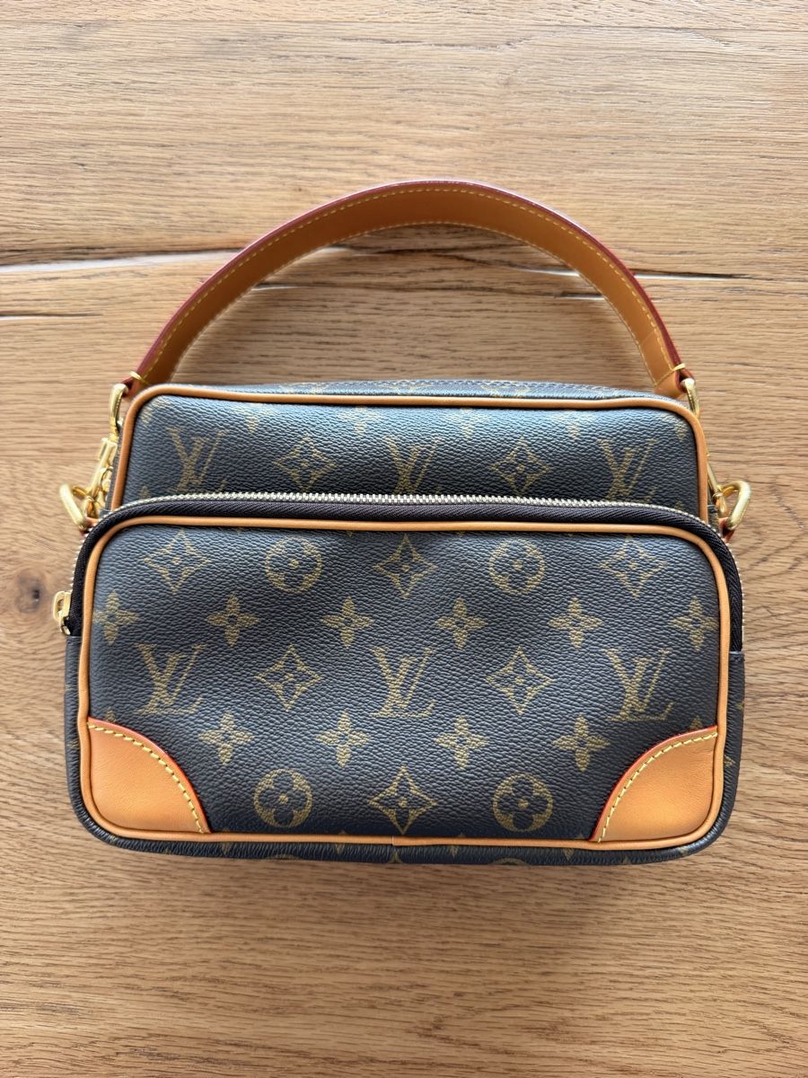 Louis Vuitton Sacs: Louis Vuitton Tasche NIL Monogram – Neuf (Voir description) à Kloten par adkae