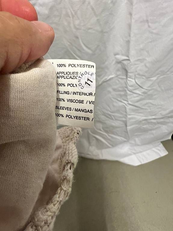 Vestiti: Cocktailkleid  – Usato da Oberwil b. Zug venduto da Oleron11 1