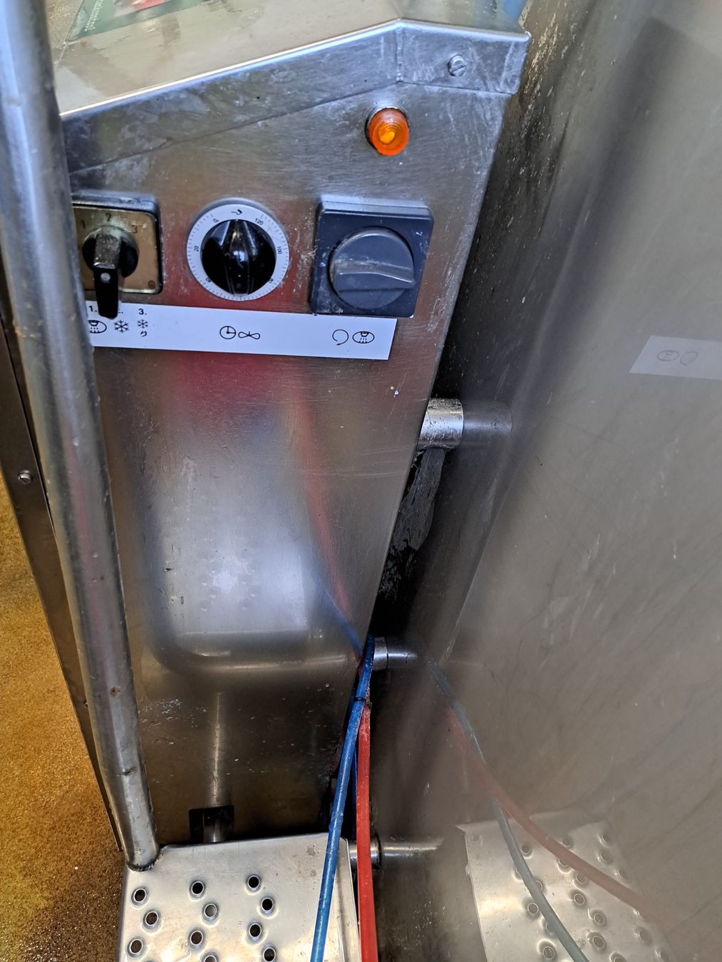 Tecnica di mungitura: Milchtank 2100 Liter – Usato da Hochdorf venduto da pat_8dby 1