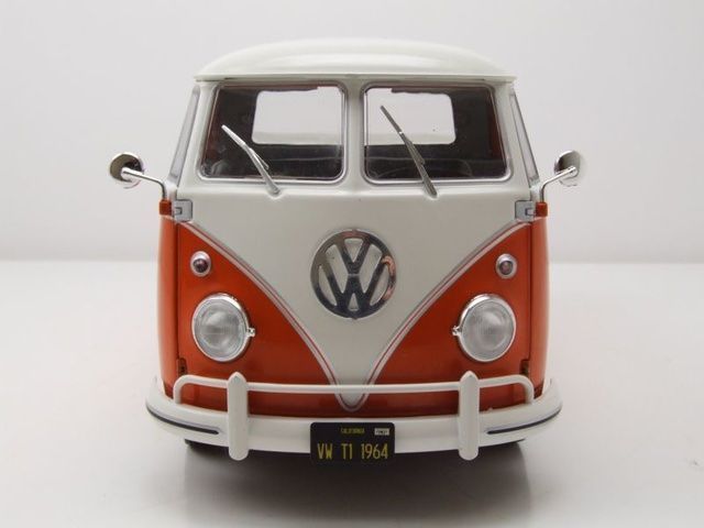 Volkswagen Modellini d'auto: VW T1 PRITSCHE MIT SURFBOARD IN 1:18 – Nuovo e nell'imballaggio originale da Erlenbach im Simmental venduto da Model_box 2