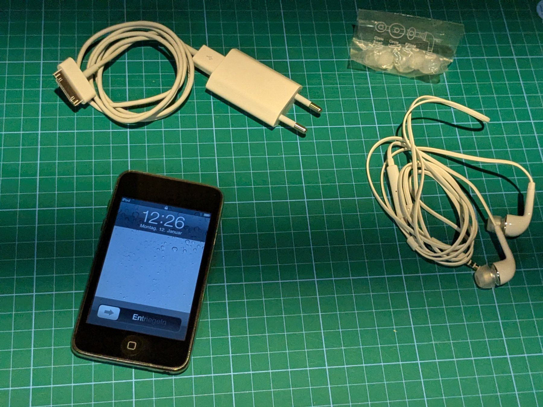 Apple Lecteur media portable: iPod 2nd Generation 32GB – D'occasion à Bern par F_M_A 3