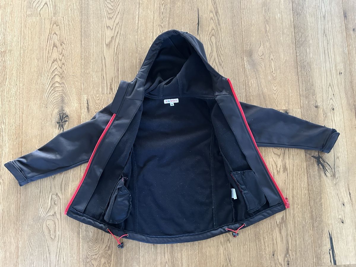 Giacche: Softshell Jacke Gr. 116 – Usato da Lohn-Ammannsegg venduto da Nadintitelius 1