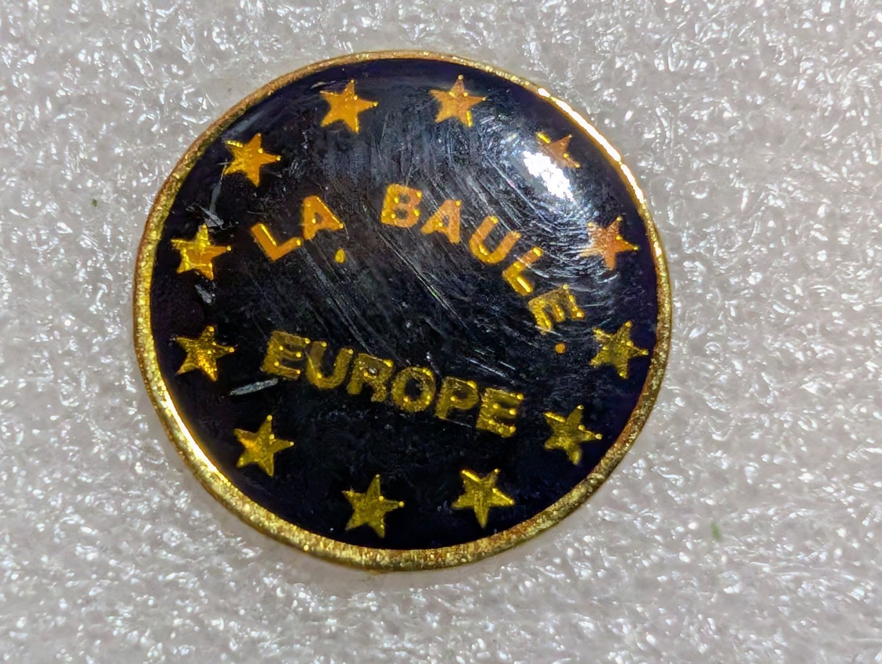 Placchette & Badge: Ansteckpin 281: La Baule – Usato da Oppligen venduto da Pin-Fall-Shop