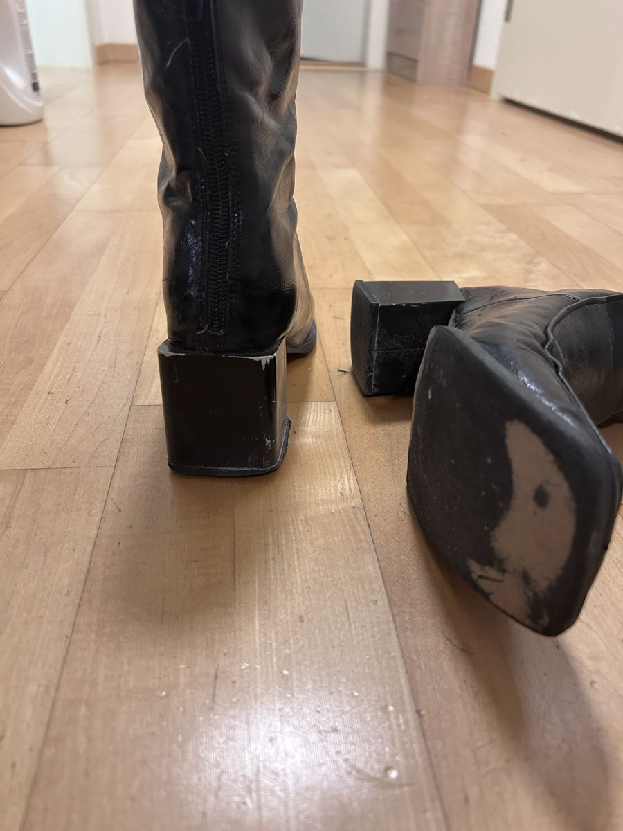 Scarpe per cavalli: Black Leather Square Toe Chunky Heel Boots – Usato da Zürich venduto da rob_n7vd 2