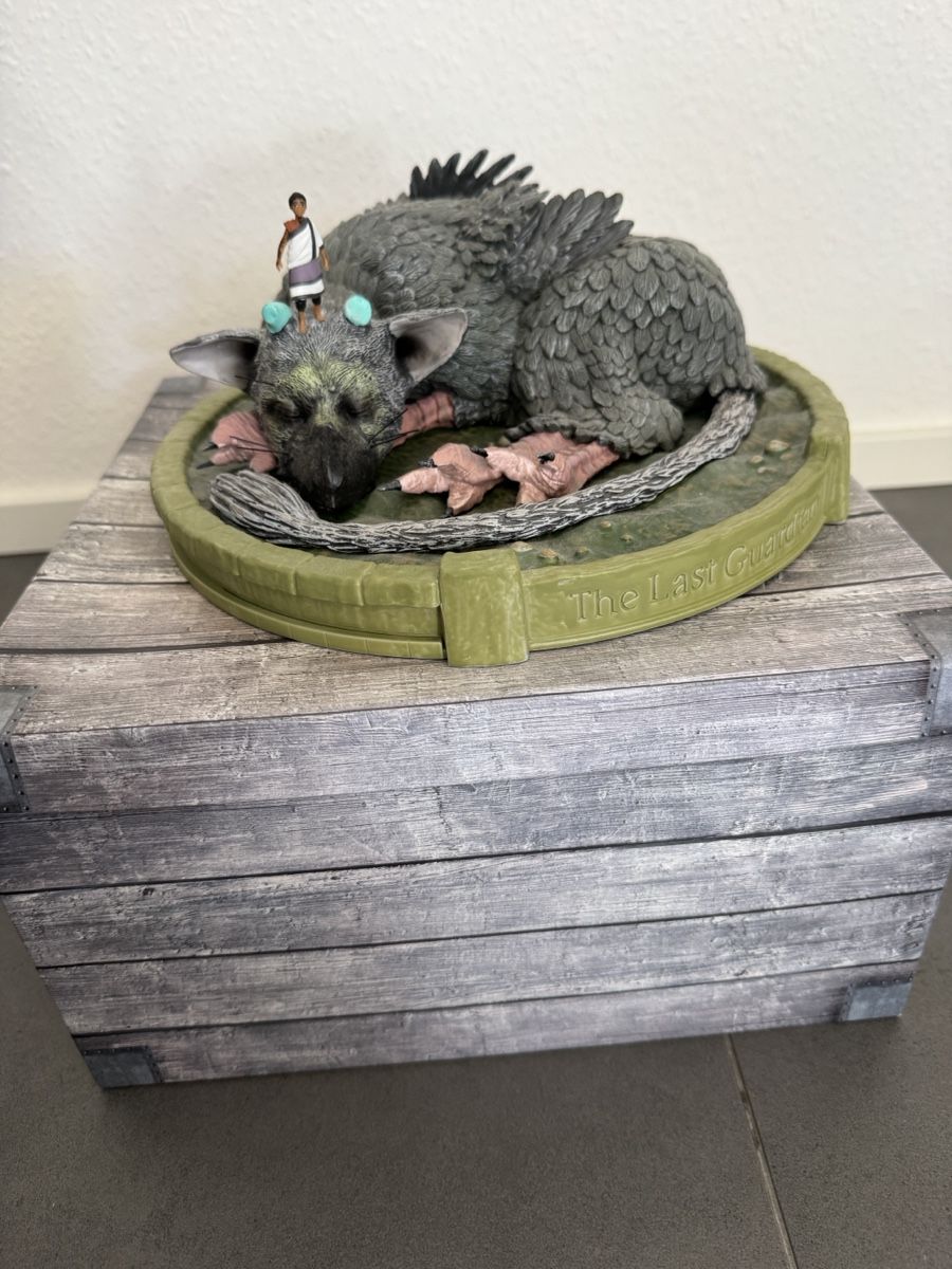 Statuette: The Last Guardian Statue – Usato da Aesch BL venduto da tam_8s82