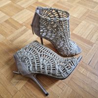 Escarpins beiges Zara 36